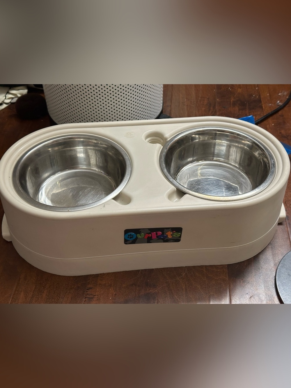 Pet Feeding Stand With Stainless Steel Bowls